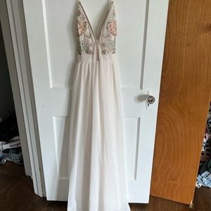 Soieblu long bohemian white formal dress, size L, free gift with purchase!